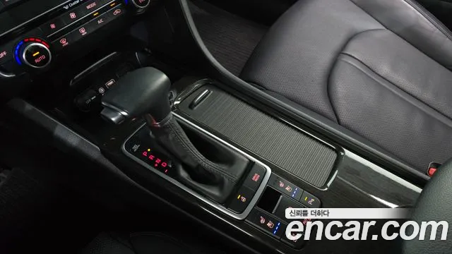 Kia K5 2018 thumb 9