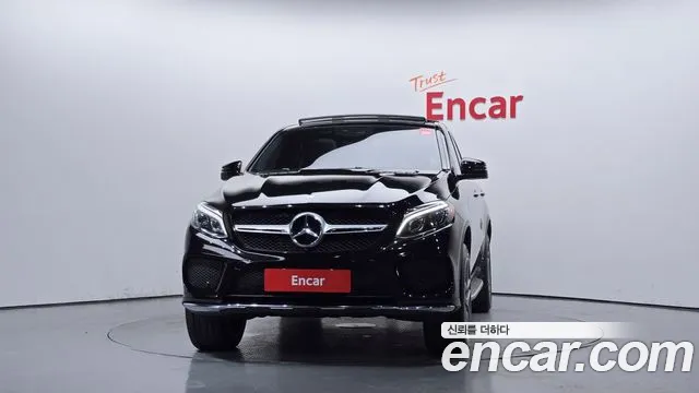 Mercedes-Benz GLE 2016 thumb 3