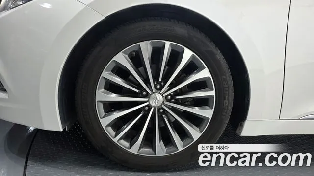 Hyundai Grandeur 2013 thumb 4