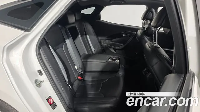 Hyundai Grandeur 2013 thumb 10