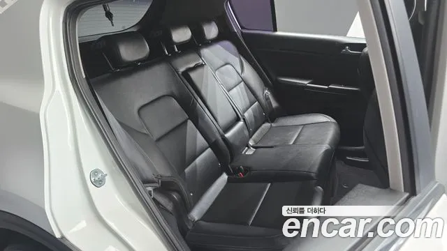 Kia Sportage 2016 thumb 12