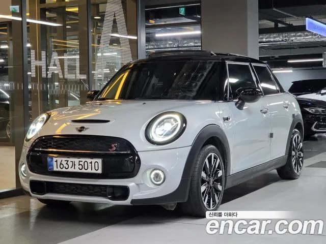Mini Hatch 2021 thumb 12
