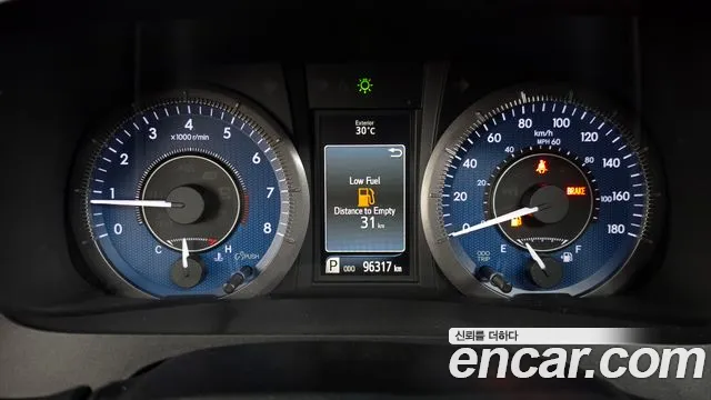 Toyota Sienna 2017 thumb 8