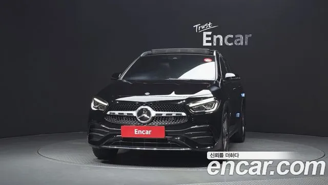 Mercedes-Benz GLA 2020 thumb 3
