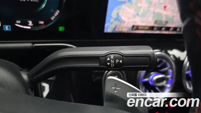 Mercedes-Benz GLA 2020 thumb 9