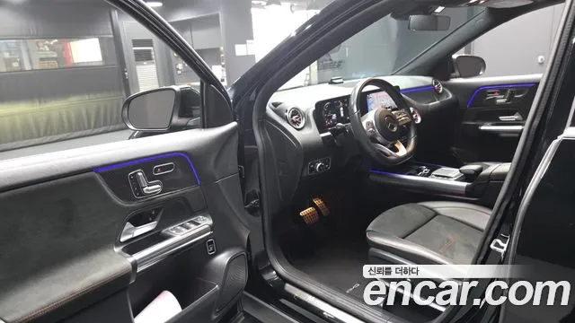 Mercedes-Benz GLA 2020 thumb 10
