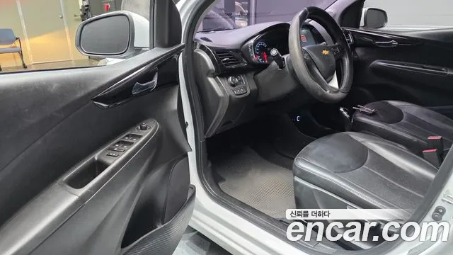 Chevrolet Spark 2016 thumb 10