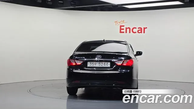 Hyundai Sonata 2011 thumb 4