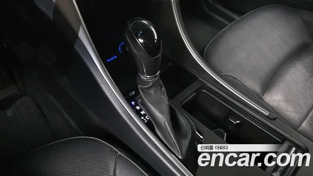 Hyundai Sonata 2011 thumb 9