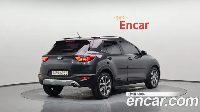 Kia Stonic 2019 thumb 2