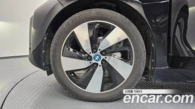 BMW i3 2019 thumb 5