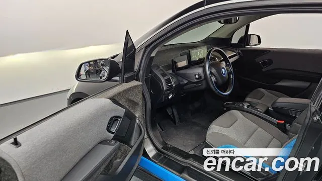 BMW i3 2019 thumb 10