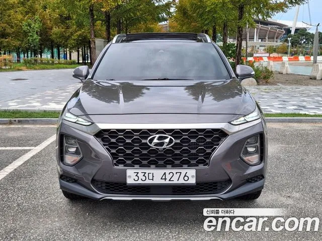 Hyundai Santa Fe 2019 thumb 2
