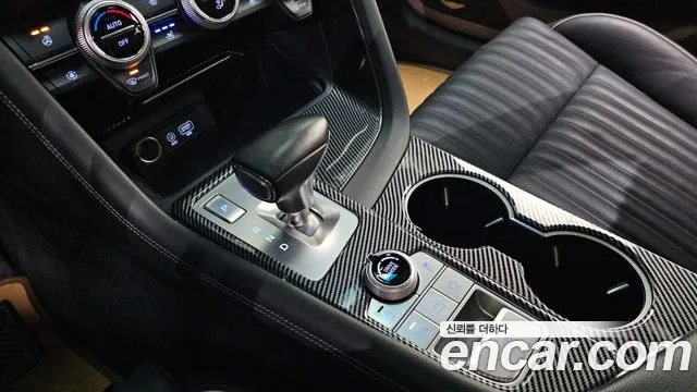 Genesis G70 2019 thumb 9