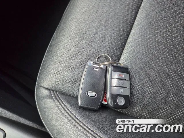 Kia K3 2014 thumb 10