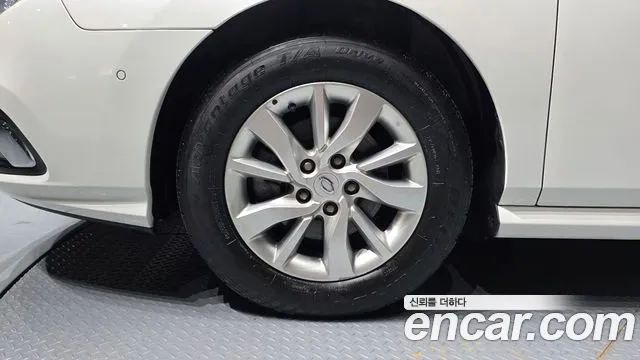 Renault SM5 2015 thumb 5