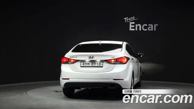 Hyundai Avante 2013 thumb 4