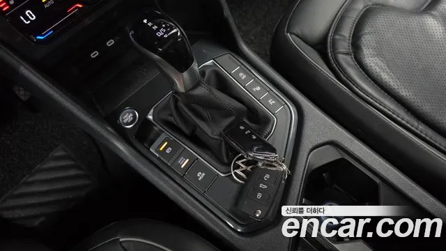 Volkswagen Tiguan 2022 thumb 9
