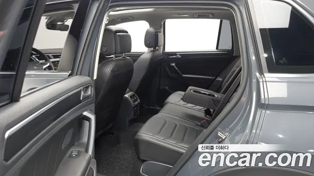 Volkswagen Tiguan 2022 thumb 12