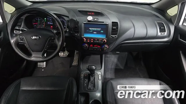 Kia K3 2015 thumb 6
