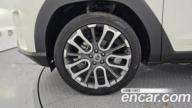 KG_Mobility_Ssangyong Torres 2022 thumb 5
