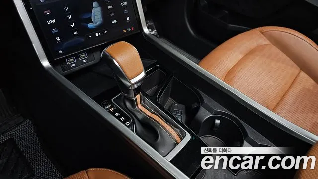 KG_Mobility_Ssangyong Torres 2022 thumb 9