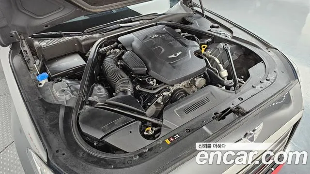 Genesis G80 2019 thumb 5