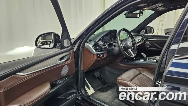 BMW X5 2016 thumb 10