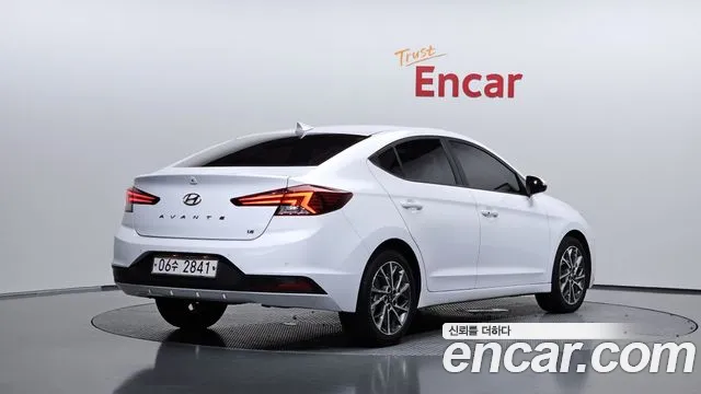 Hyundai Avante 2019 thumb 2