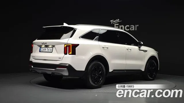 Kia Sorento 2025 thumb 2