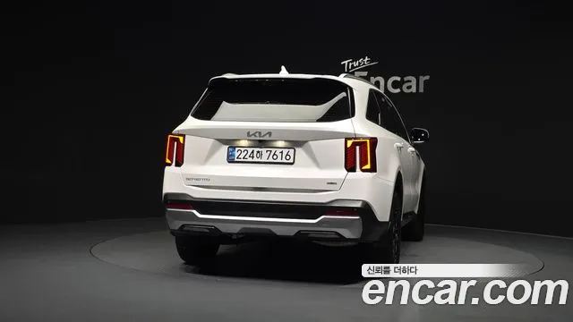 Kia Sorento 2025 thumb 4