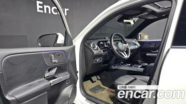 Mercedes-Benz GLB 2021 thumb 10