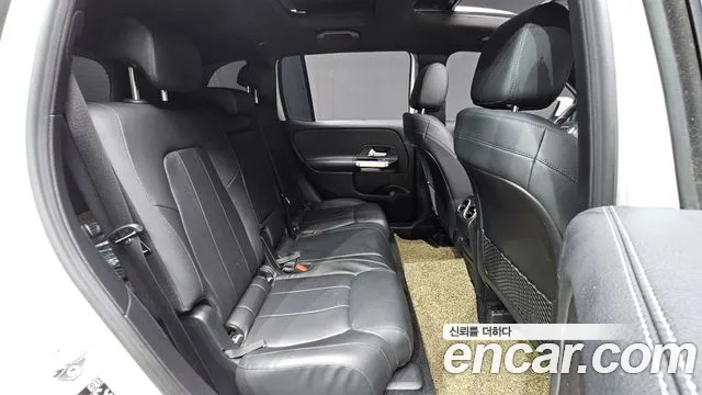 Mercedes-Benz GLB 2021 thumb 11