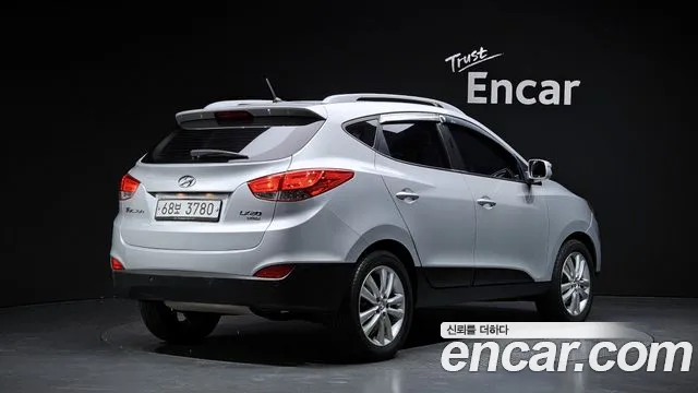 Hyundai Tucson 2011 thumb 2