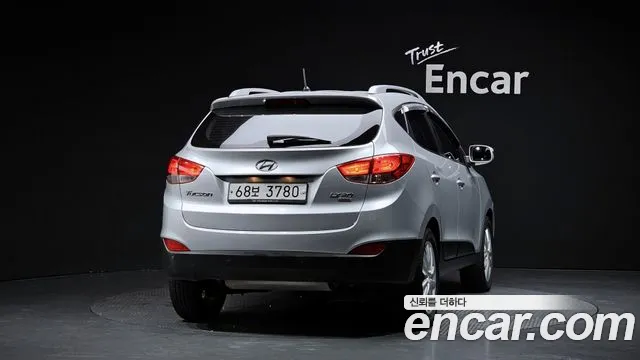 Hyundai Tucson 2011 thumb 4