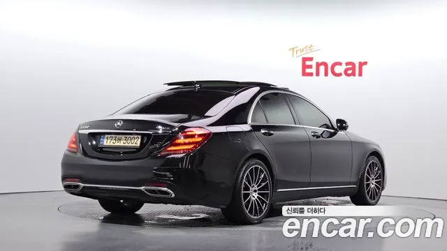 Mercedes-Benz S-Класс 2016 thumb 2