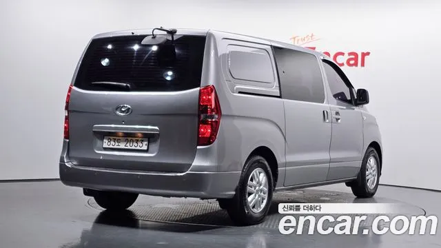 Hyundai Starex 2019 thumb 2