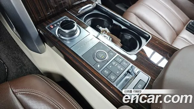 Land Rover Range Rover 2017 thumb 8