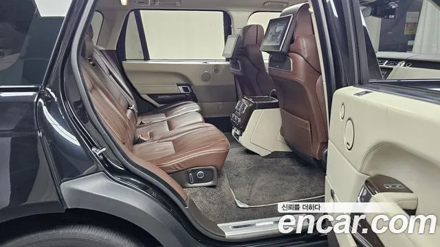 Land Rover Range Rover 2017 thumb 10