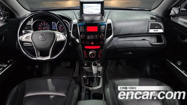 KG_Mobility_Ssangyong TIBOLI 2015 thumb 7