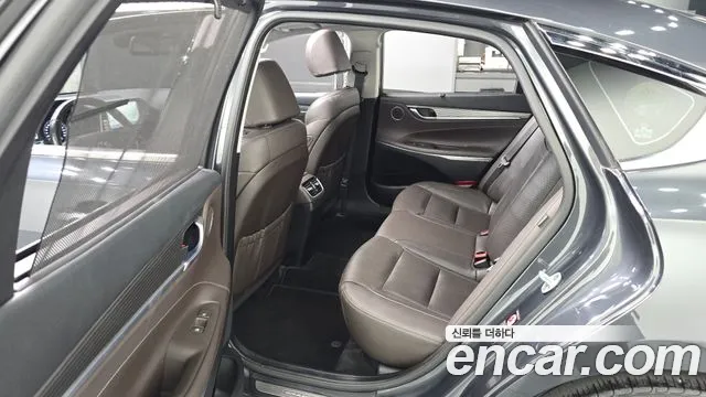 Hyundai Grandeur 2018 thumb 11
