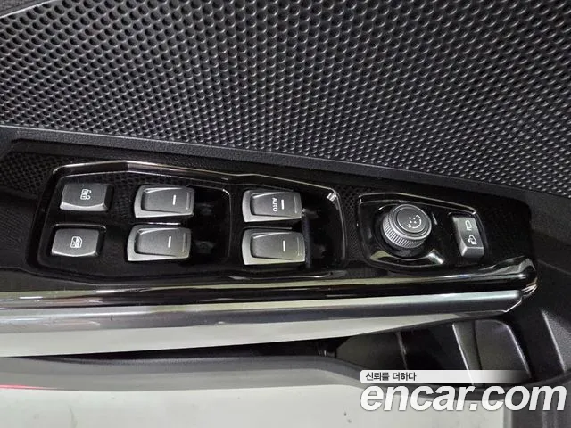KG_Mobility_Ssangyong TIBOLI 2022 thumb 7
