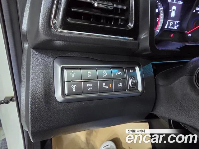 KG_Mobility_Ssangyong TIBOLI 2022 thumb 9