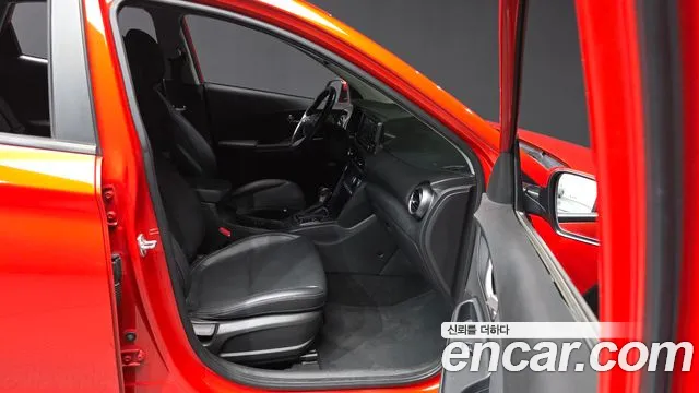 Hyundai Kona 2018 thumb 11