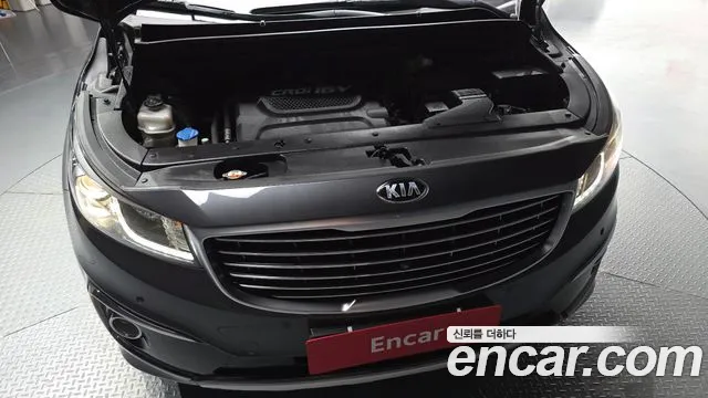 Kia Carnival 2017 thumb 6
