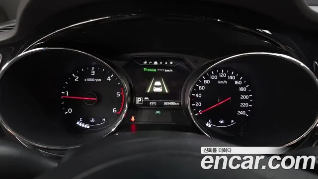 Kia Carnival 2017 thumb 8