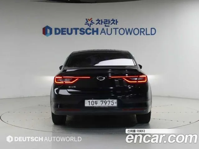 Renault Megane 2018 thumb 4
