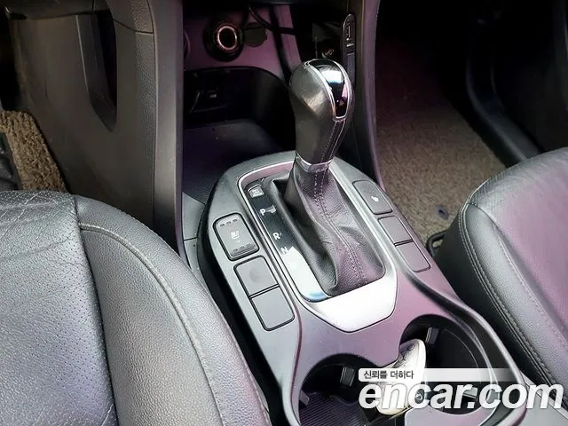 Hyundai Santa Fe 2012 thumb 7