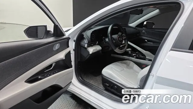 Hyundai Avante 2022 thumb 10