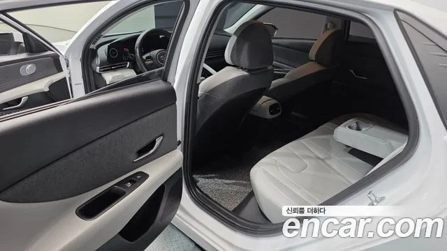 Hyundai Avante 2022 thumb 11